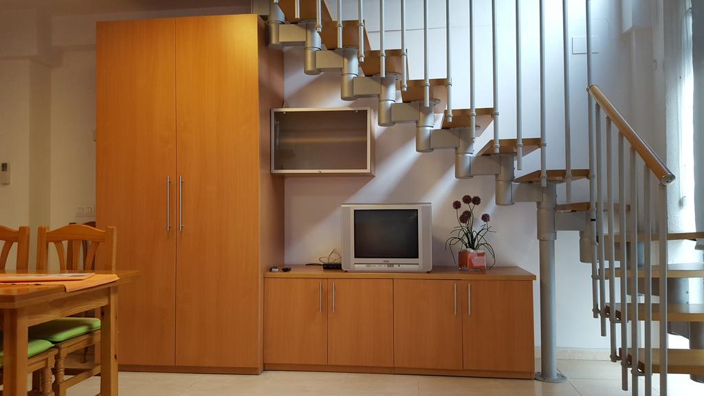 Enginyapartaments Figueres  Exterior photo
